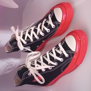 Converse "comme des garcons" size 7 (w)